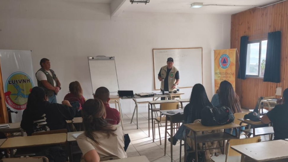Capacitación en Comunicaciones para Protección Civil Bariloche